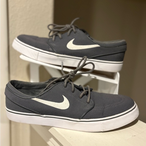Nike Other - Nike SB Zoom Stefan Janoski Shoes Men's 10 Gray Skateboarding Canvas 615957-027